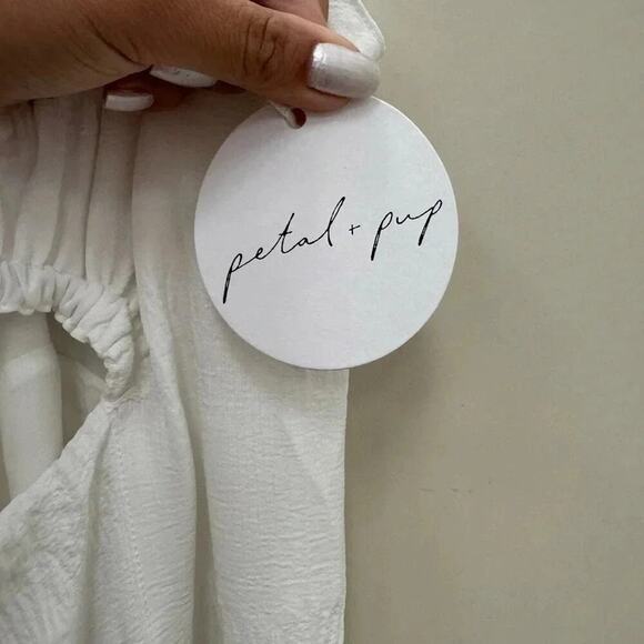 Petal and Pup Karlie white Cutout dress NWT - Picture 8 of 9